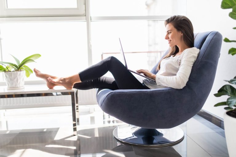 Fauteuil relax inclinable: confort et élégance pour les intérieurs modernes