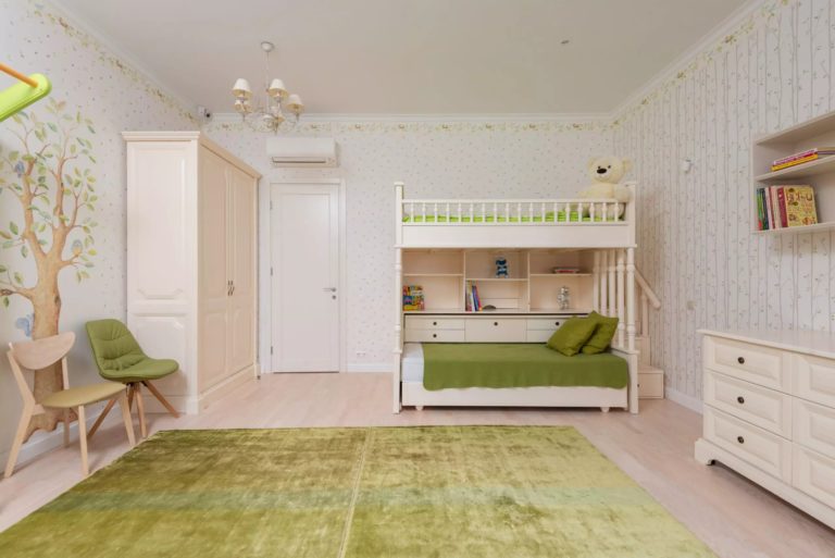 Tendances déco chambre enfant 2025 — couleurs, styles et thèmes